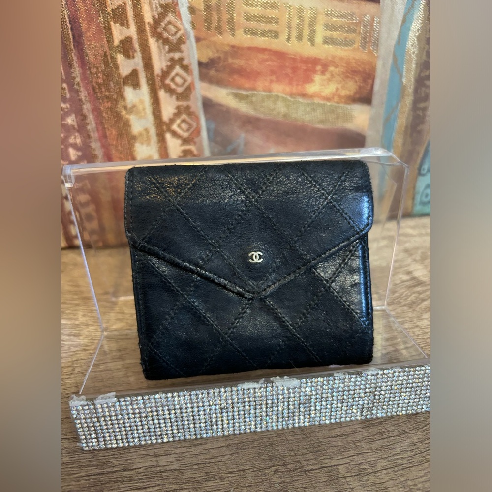 Chanel coco coin case